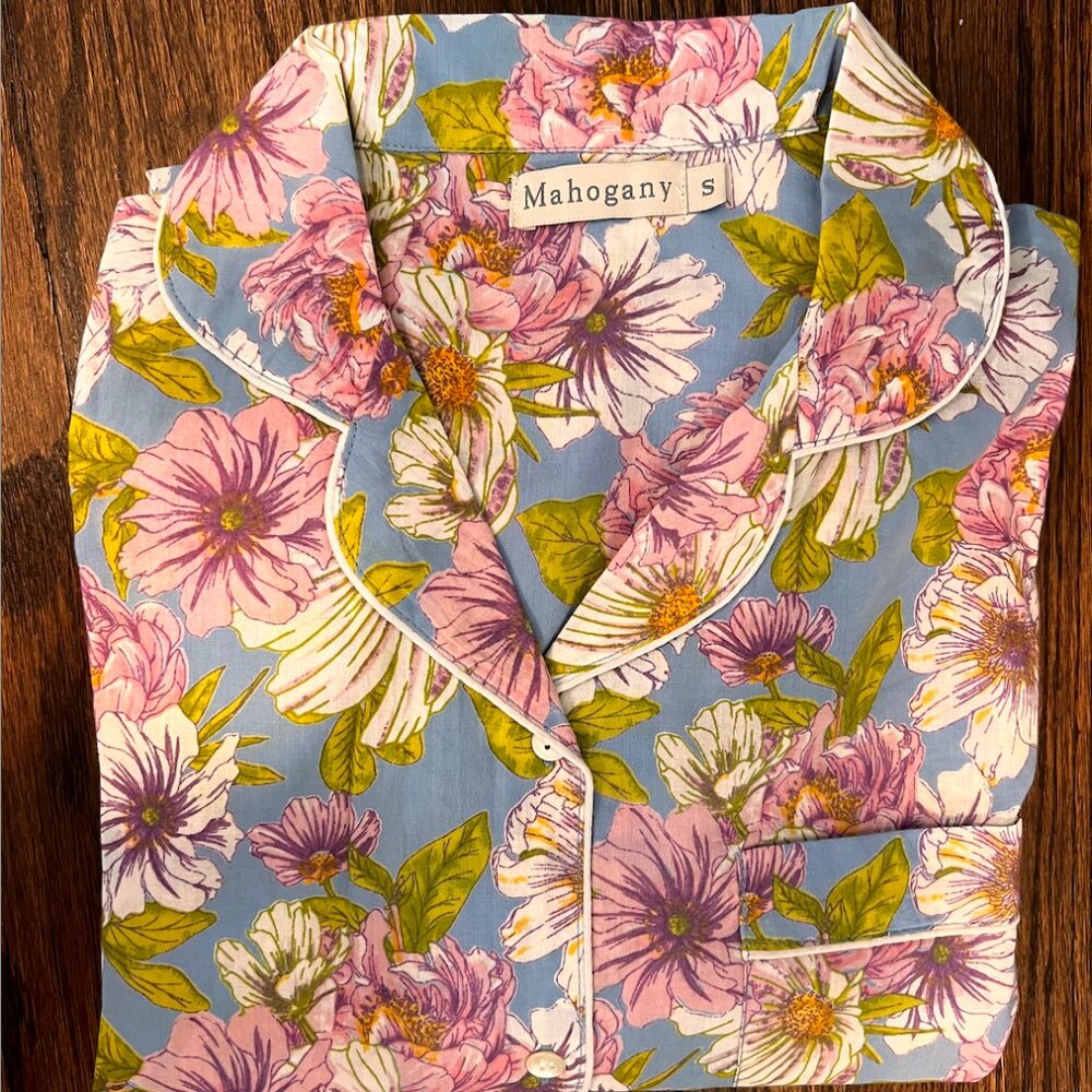 Mahogany Floral Pajama Set | Size Small | Button-Up & Pants